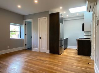 121 8th Ave #4M, Brooklyn, NY 11215