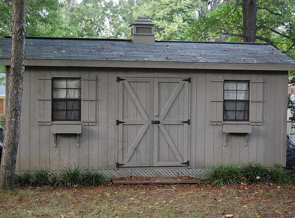 4th image of 1810 Efland Dr