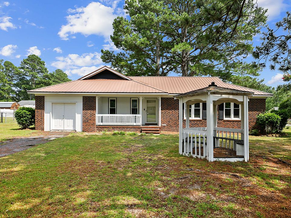 1st image of 118 Randall Ln