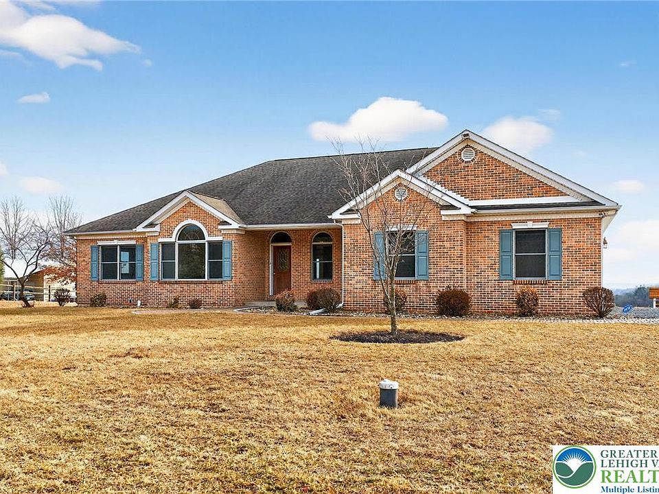 1st image of 3338 Spring Valley Rd