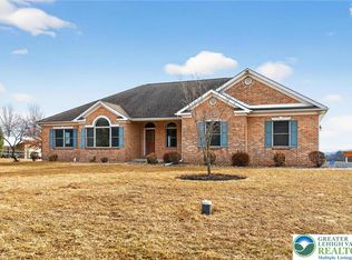 3338 Spring Valley Rd, Slatington, PA 18080