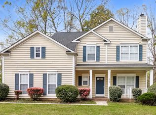 8703 Bodkin Ct, Charlotte, NC 28215