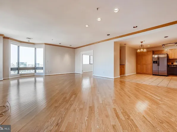 10 E Lee St Unit 2608, Baltimore, MD 21202