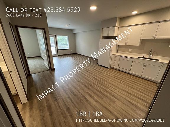 3rd image of 2401 Lake Dr #213