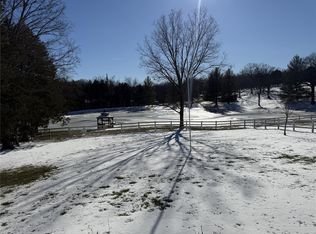 9980 Morgan Rd, Hillsboro, MO 63050