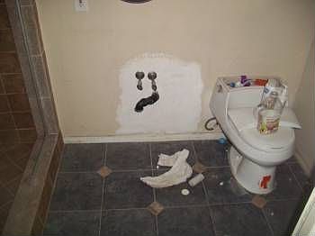 5th image of 1062 N Brand Blvd