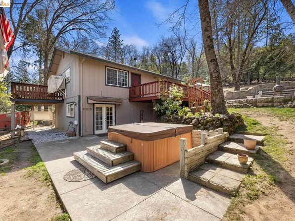 22407 Red River Dr, Sonora, CA 95370