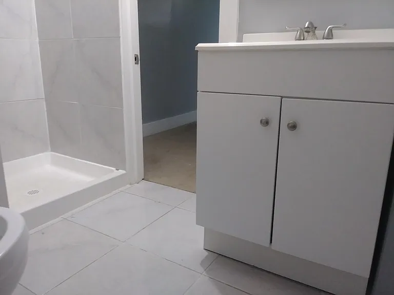 422 Stoddart Ave — Photo 27