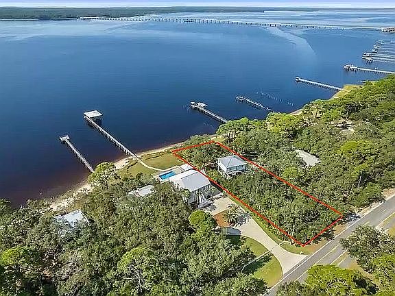 2nd image of 289 Mashes Sands Rd