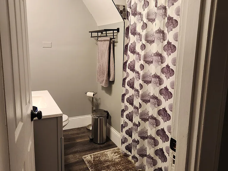 4411 Redmont Ave — Photo 10