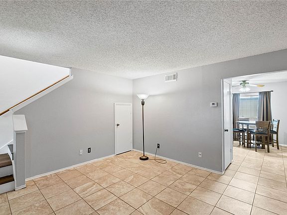 5th image of 6702 Everhart Rd #G105