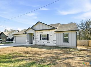 193 Waikakaaua Dr, Bastrop, TX 78602