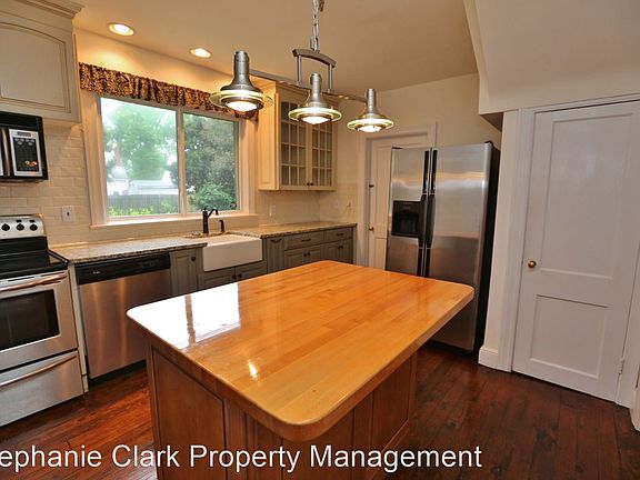 4th image of 457 Hariton Ct