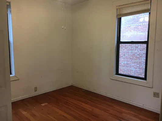 Rented by Francis Castoria LREB | media 3