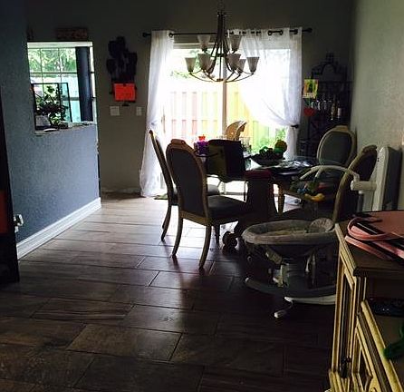5th image of 10739 NW 37th Pl