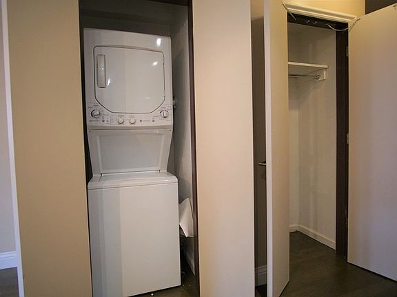4th image of 1262 Broadway APT 3C