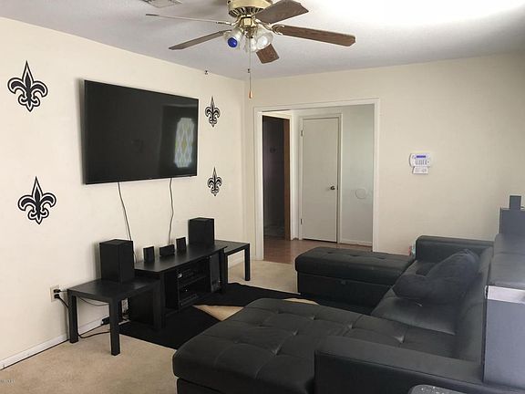2nd image of 15220 Barbara Dr