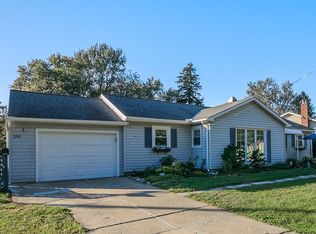 1195 S Beachview Rd, Willoughby, OH 44094