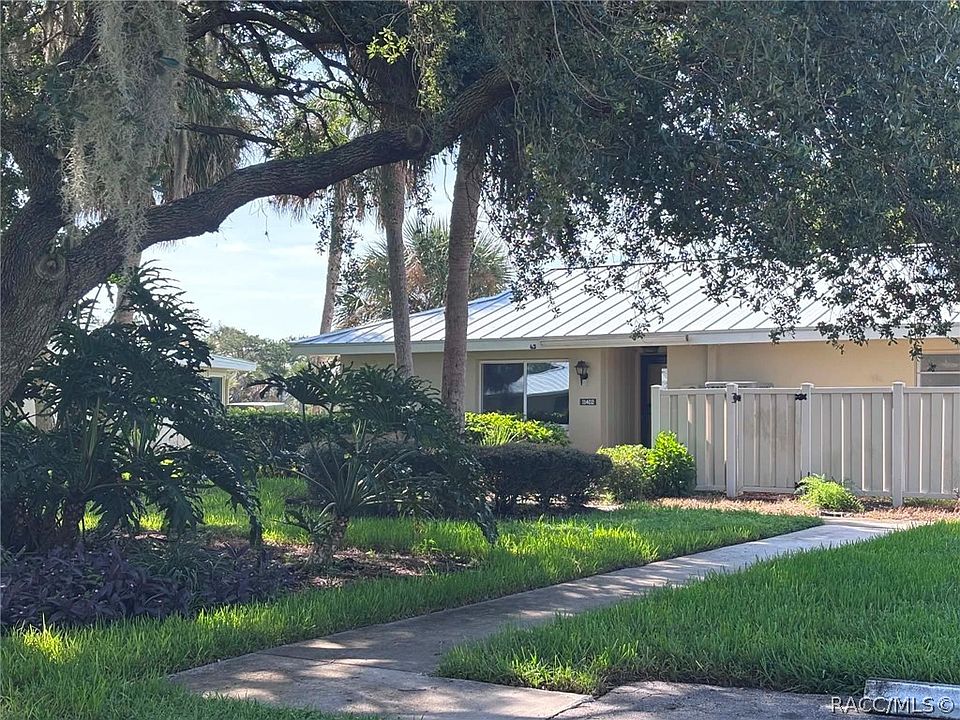1st image of 11402 W Bayshore Dr