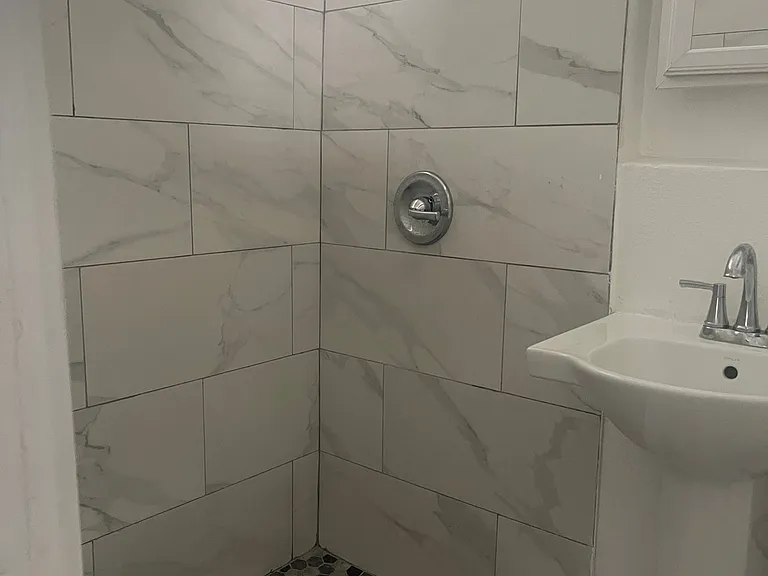 3714 Croton Ave — Photo 2
