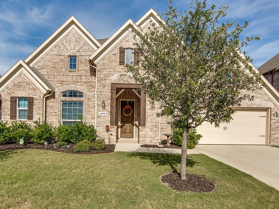 1st image of 2409 Valley Glen Dr