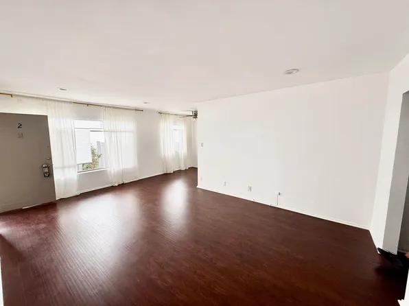 11937 Kiowa Ave APT 2, Los Angeles, CA 90049