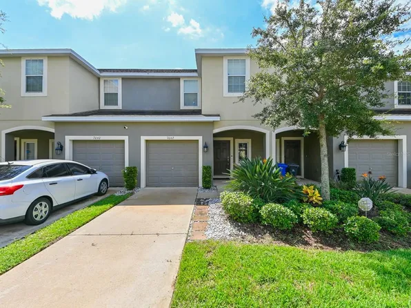 7042 Towne Lake Rd, Riverview, FL 33578