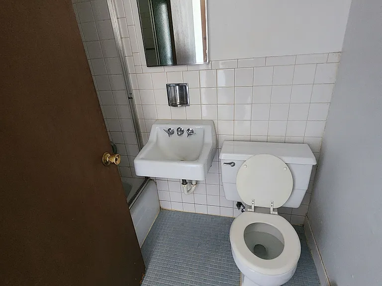 6914 W Lincoln Ave #8 — Photo 2