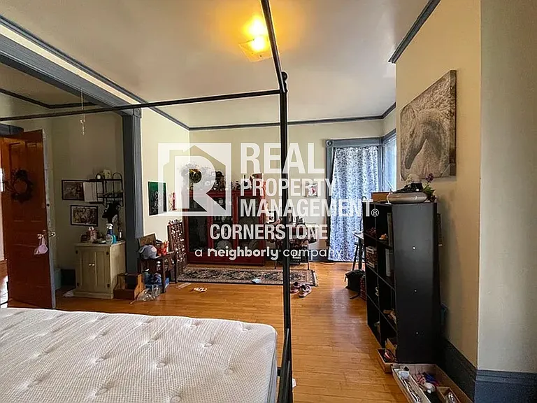 808 W Kalamazoo Ave — Photo 32