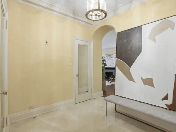 480 Park Avenue image 13 of 16