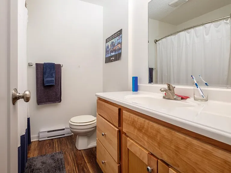 102 Oak Blvd — Photo 6