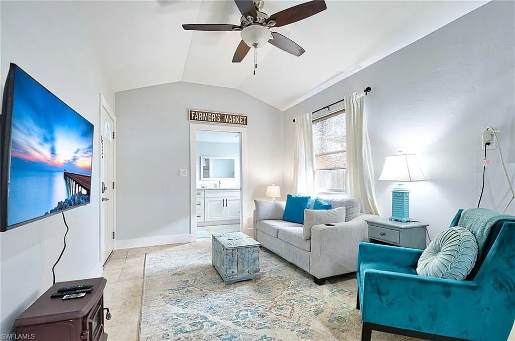 1 bed, 1.0 bath, 477 sqft, $4,500 — Photo 2