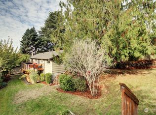 2625 SW 110th St, Seattle, WA 98146