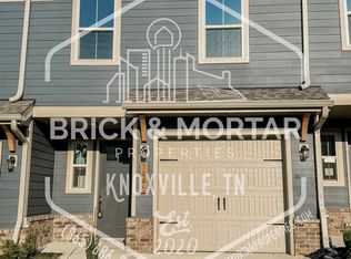 1446 Mountain Quail Cir, Maryville, TN 37801