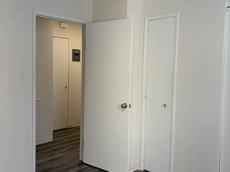 627 23rd Ave SW #203 — Photo 7