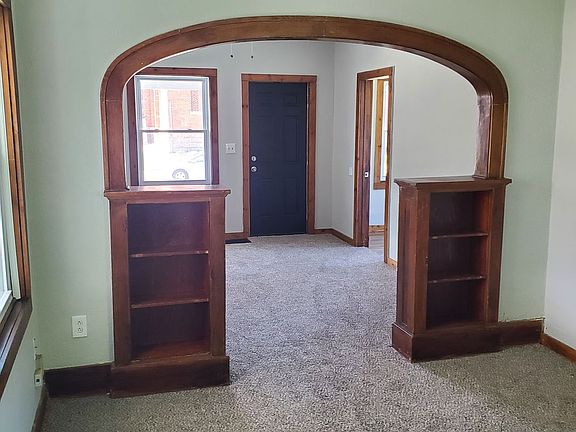 4th image of 1543 Reid Ave