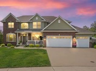1605 Timber Ct SE, Cedar Rapids, IA 52403