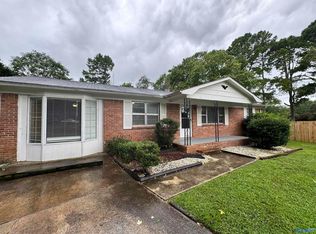 3812 Melody Cir NE, Huntsville, AL 35811