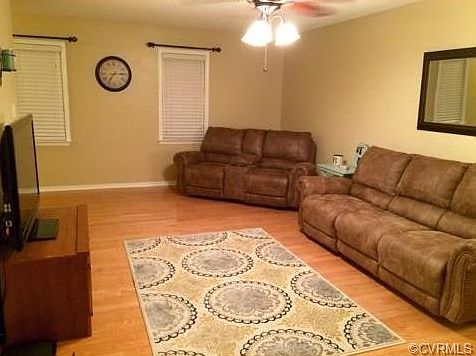 3rd image of 6381 Yellowrose Ln