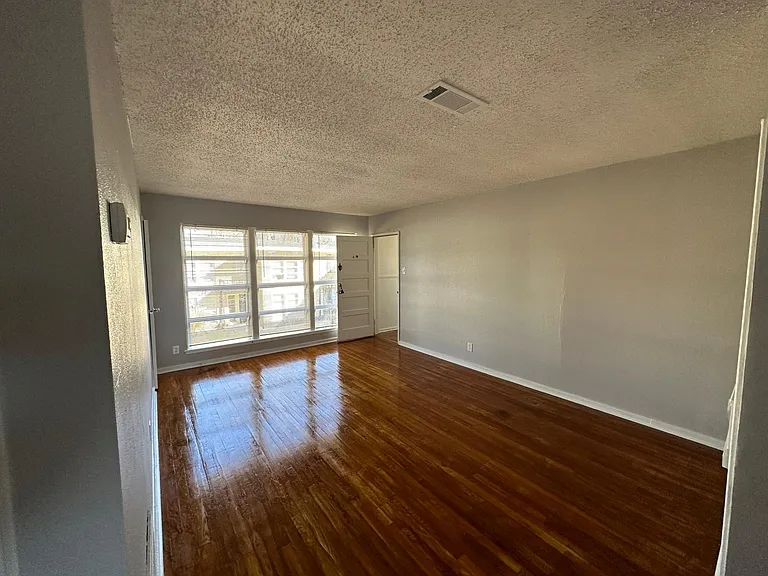 3807 Parkway Dr #D — Photo 10