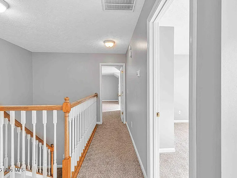 302 Altavista Loop — Photo 26