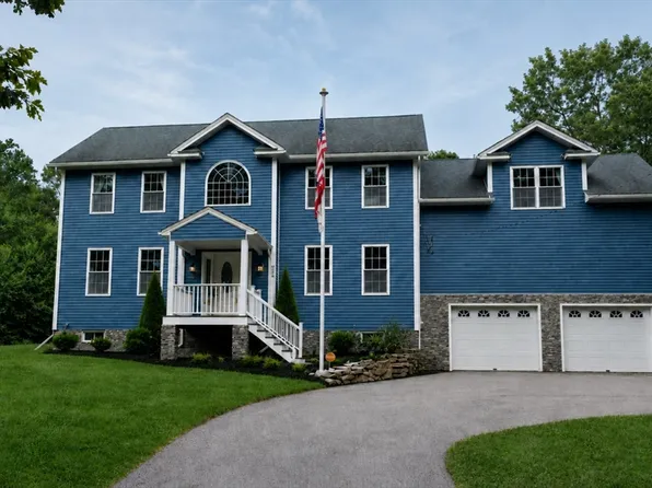 368 Dudley Oxford Rd, Dudley, MA 01571