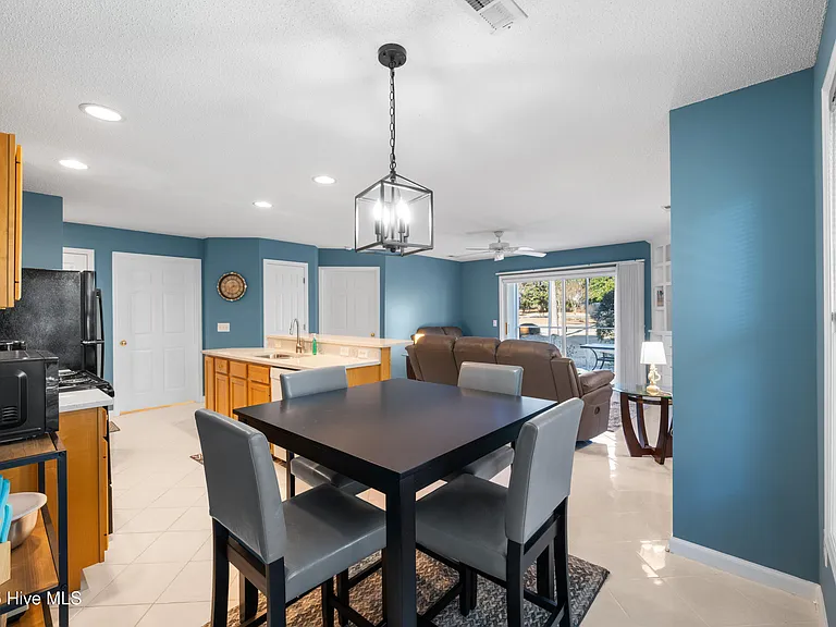 3350 Club Villas Dr #1302 — Photo 14