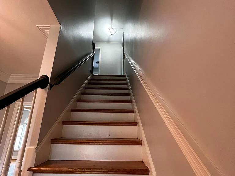 1100 Stowbridge Ln — Photo 22