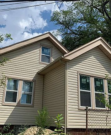 3rd image of 11139 Northlawn St