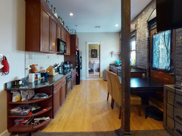 1109 Boylston St #15, Chestnut Hill, MA 02467