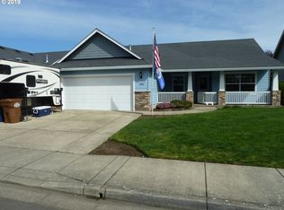 1482 W 12th Ave, Junction City, OR 97448