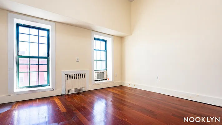 Rented by Nooklyn NYC LLC | media 21