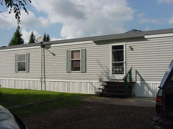 3rd image of W14138 Mud Lake Dr