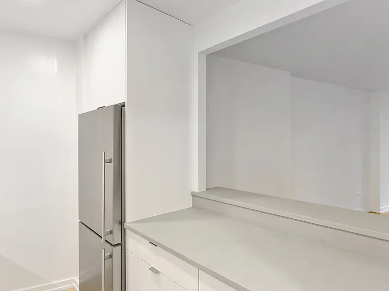 75 W End Ave #S6J — Photo 11